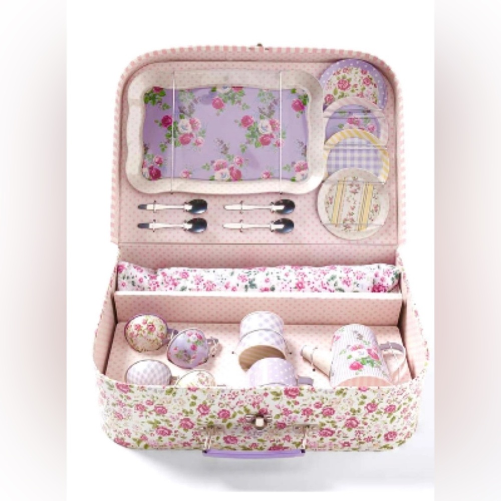 Matilda Jane Tin Tea Party Set